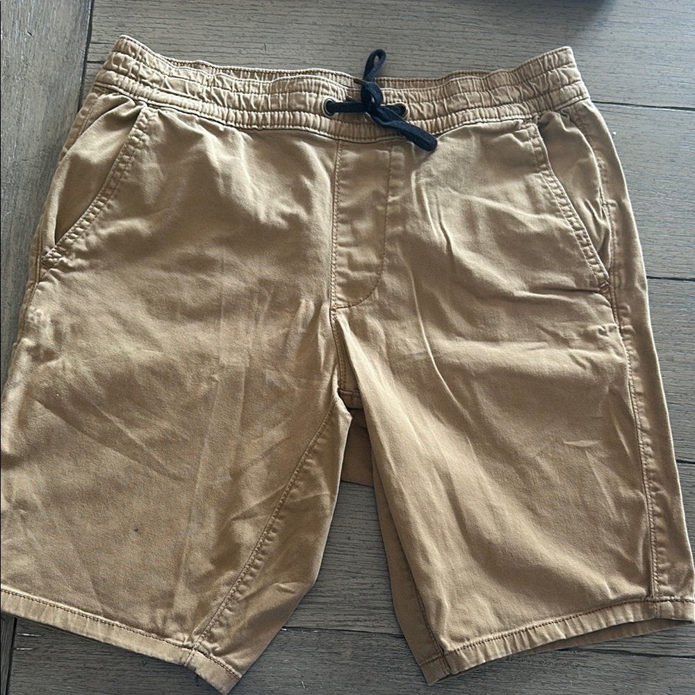 Hollister Tan Flat Front Men's Shorts
